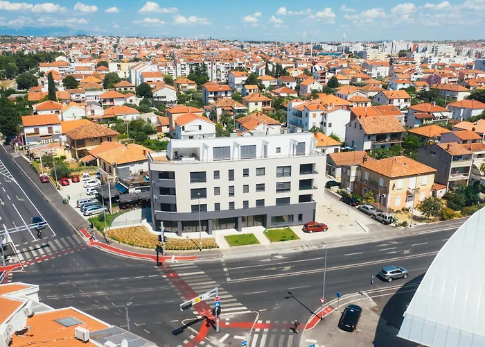 Apartment Rixos Zadar Private Parking Garage